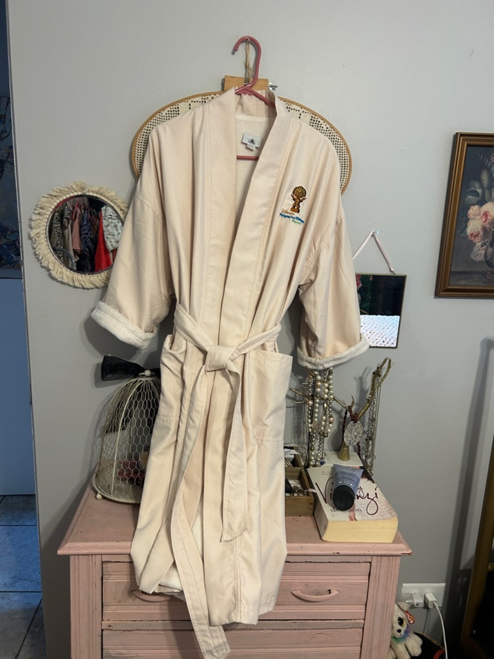 Embroidered Cream Spa Robe with Belt - Picture 7 of 9